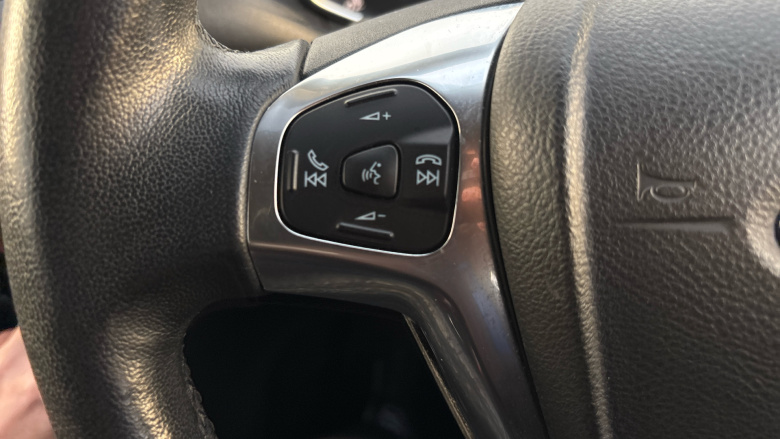 Ford Fiesta 1.25 82 Zetec 3dr Petrol Hatchback